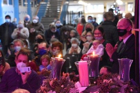 Lábam előtt mécses a te igéd - koncerttel és gyermekműsorokkal folytatódott a Vízivárosi Advent